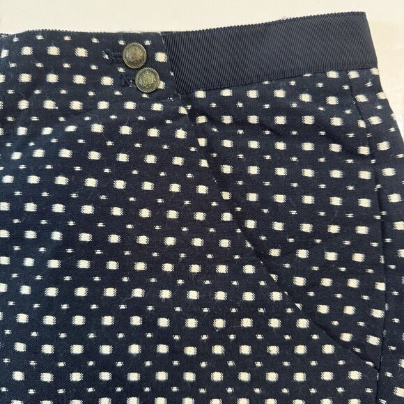 FOREVER 21 Textured Navy/White Shorts Medium Square Button-Front Grosgrain Waist - Picture 3 of 16